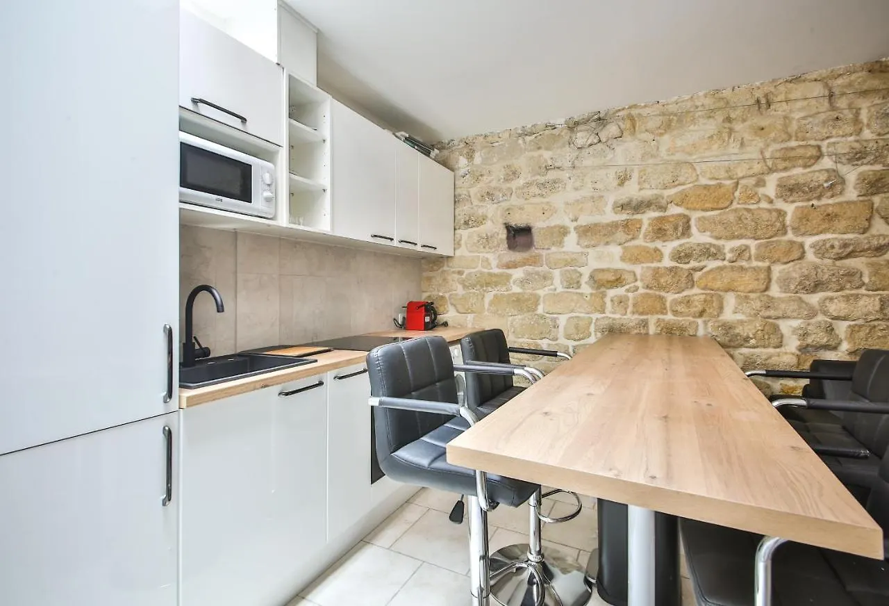 01#Duplex 4Pers#Sevres-Lecourbe#Necker Lägenhet Paris