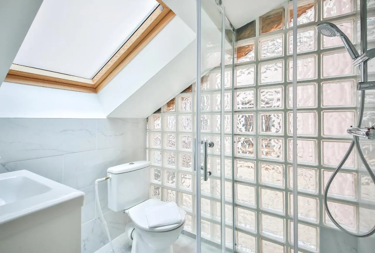 01#Duplex 4Pers#Sevres-Lecourbe#Necker Lägenhet Paris